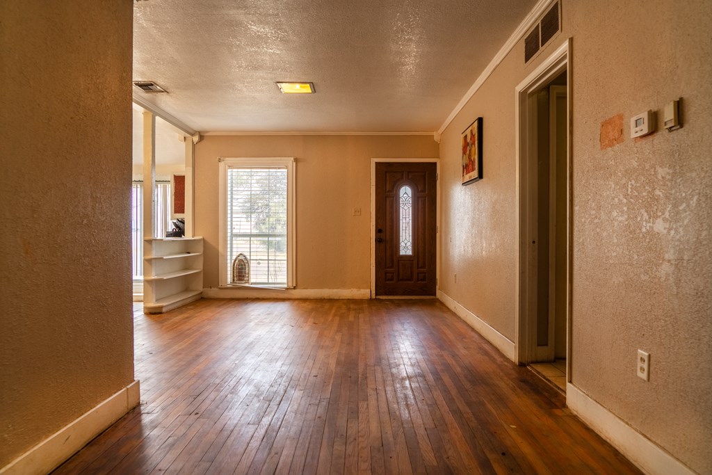 200 S Kansas St, Fort Stockton, Texas image 2