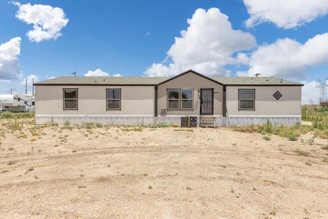 Mobile Home For Sale - 131 Carrasco Ave<br/> Odessa, TX 79763