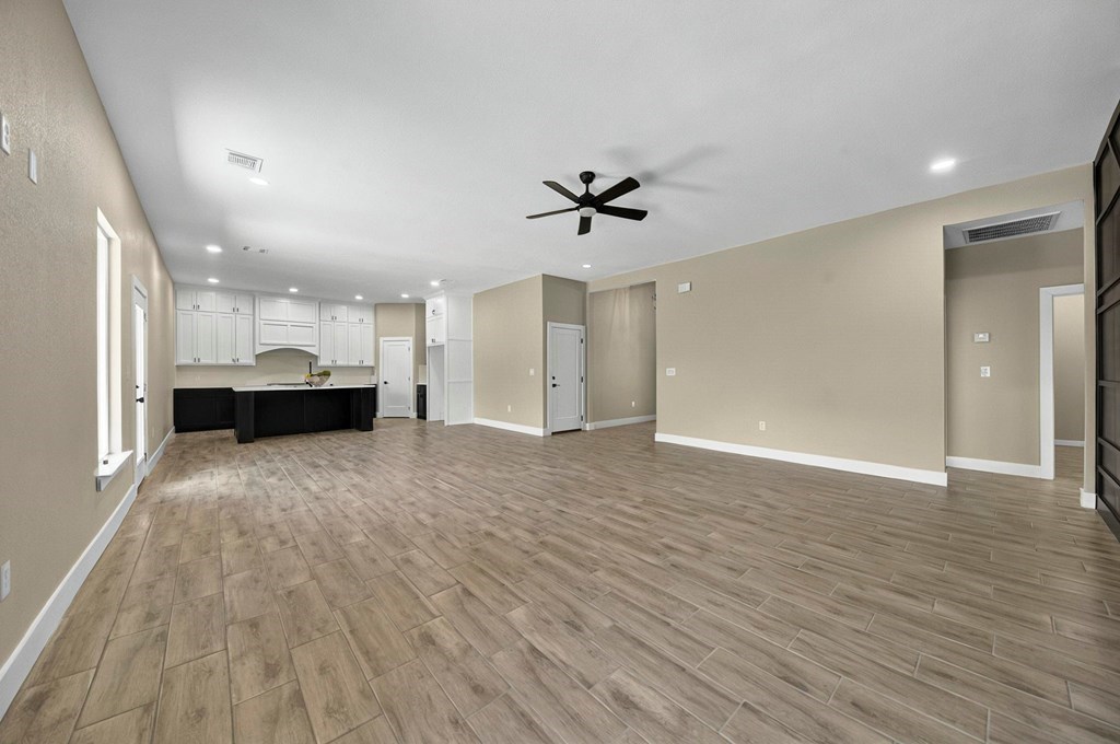 1001 Killdeer, Midland, Texas image 4