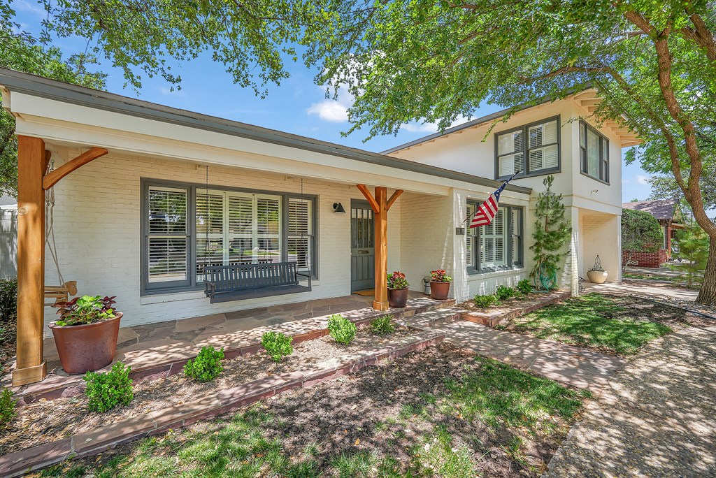 1604 Bedford Dr, Midland, Texas image 3