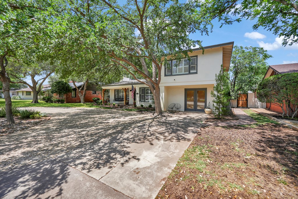 1604 Bedford Dr, Midland, Texas image 4
