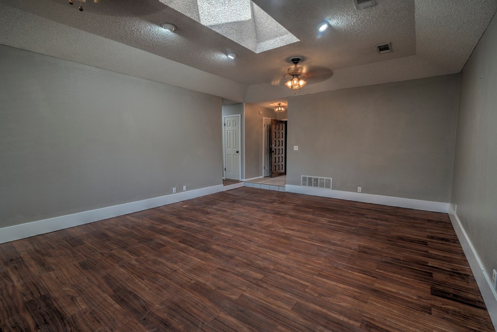 4713 Cindy Pl, Midland, Texas image 5