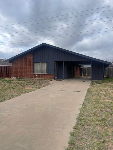 Homes For Sale - 1012 Baylor Blvd<br/> Big Spring, TX 79720