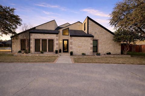 4508 Green Tree Blvd Midland TX 79707