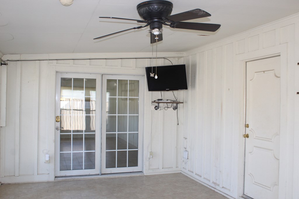 306 S Summit St, Fort Stockton, Texas image 25