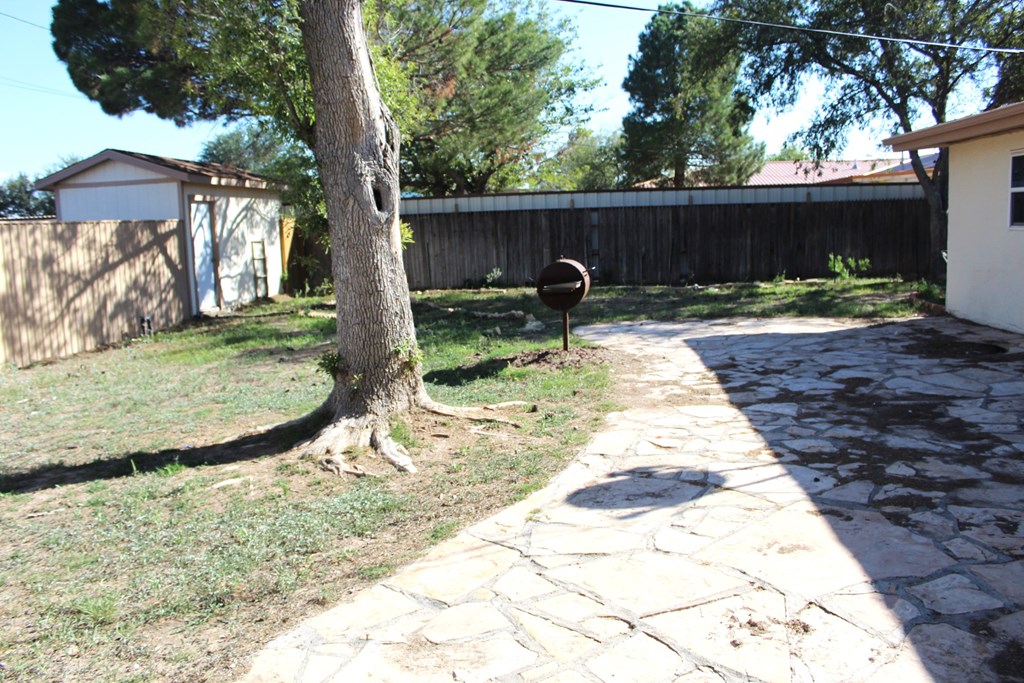 306 S Summit St, Fort Stockton, Texas image 32
