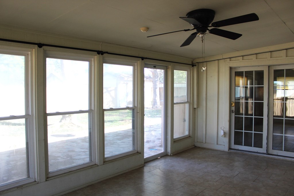 306 S Summit St, Fort Stockton, Texas image 26