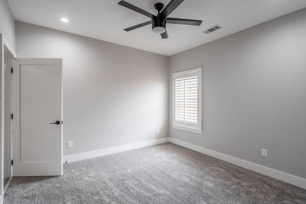 5613 E County Rd 94, Midland, Texas image 24