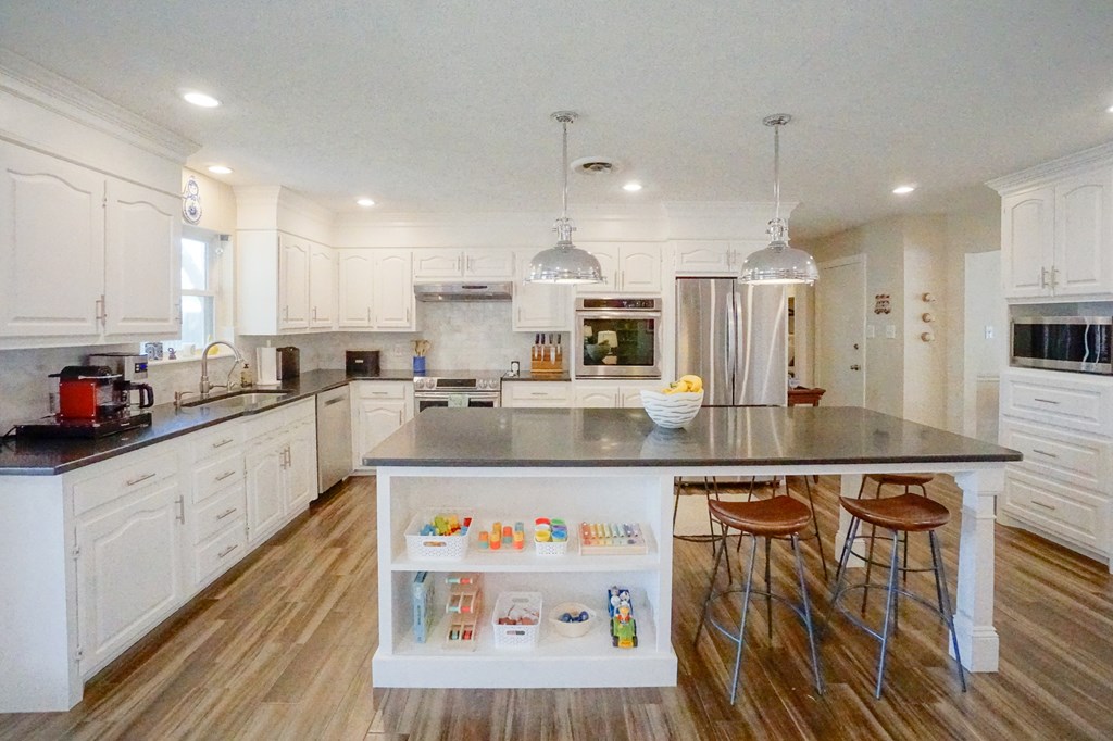 5 Bristol Court, Midland, Texas image 6