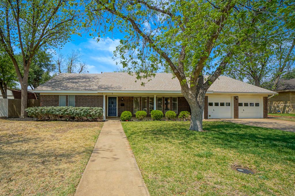 5 Bristol Court, Midland, Texas image 1