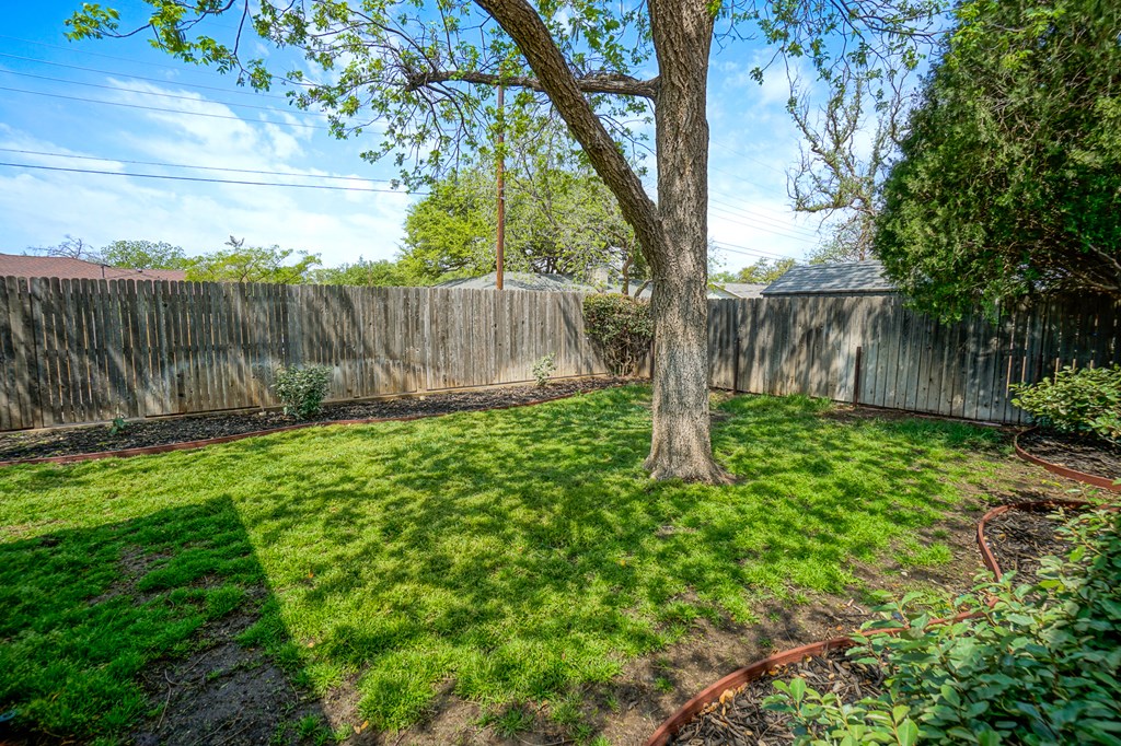 5 Bristol Court, Midland, Texas image 24