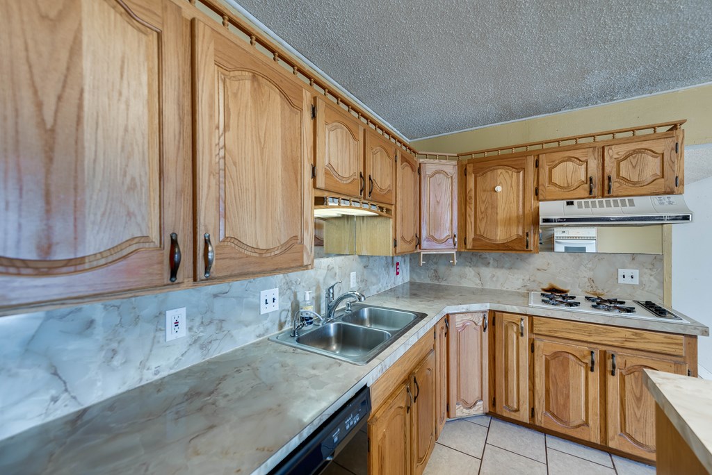 1301 Mckinney Ave, Odessa, Texas image 3