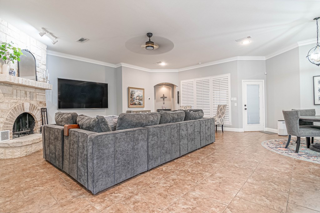 2809 Savoy Place, Midland, Texas image 6