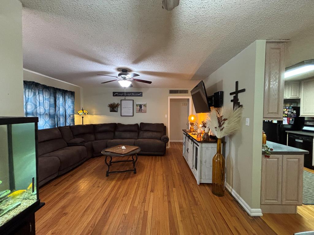 1806 38th St, Snyder, Texas image 5