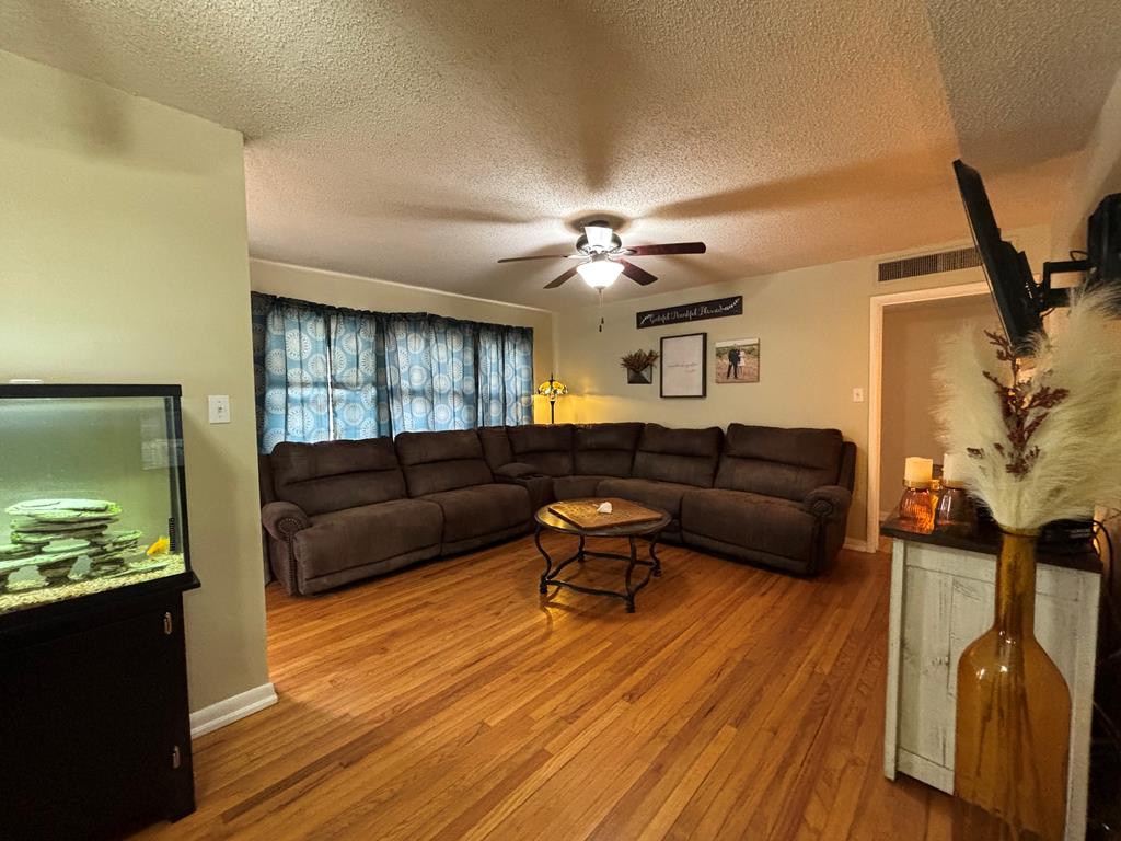 1806 38th St, Snyder, Texas image 4
