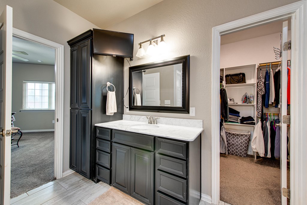 2609 S County Rd 1089, Midland, Texas image 27
