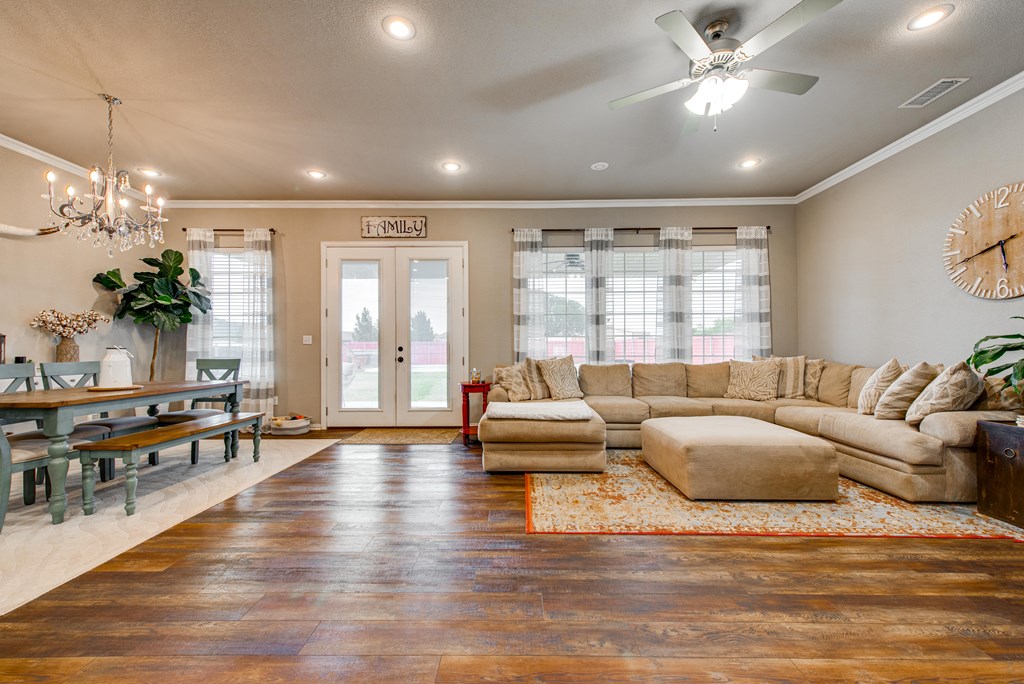 2609 S County Rd 1089, Midland, Texas image 10