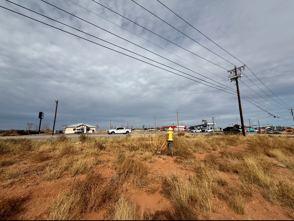 Briarwood Ave, Midland, Texas image 9