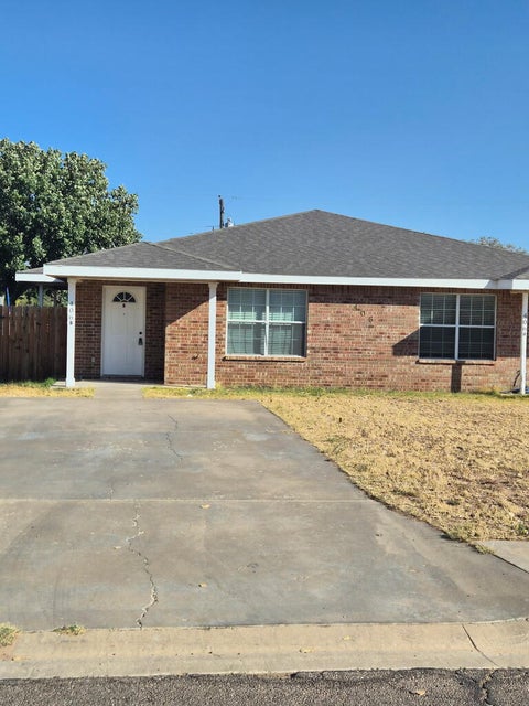 Multifamily For Rent - 406 Pine Ave #B<br/> Midland County, Midland, TX 79705