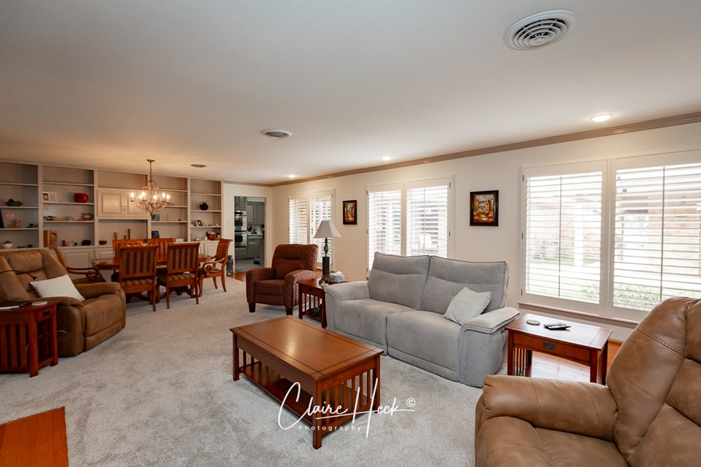 1207 W Pecan Ave, Midland, Texas image 7