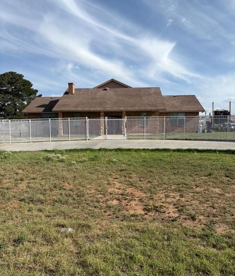 Homes For Sale - 1002 E County Rd 127<br/> Midland County, Midland, TX 79706