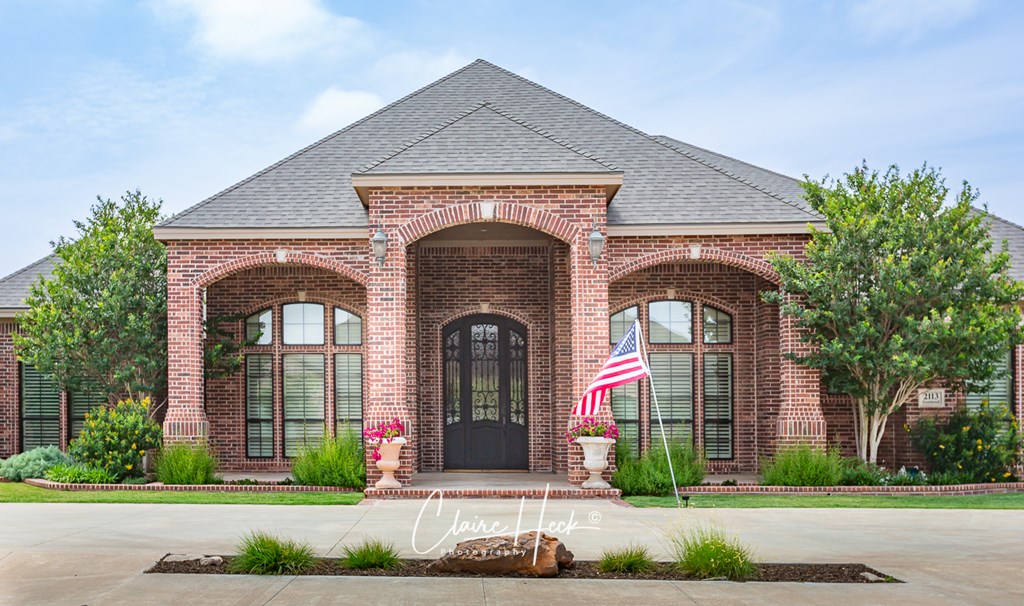 2113 Ironwood Dr, Midland, Texas image 2