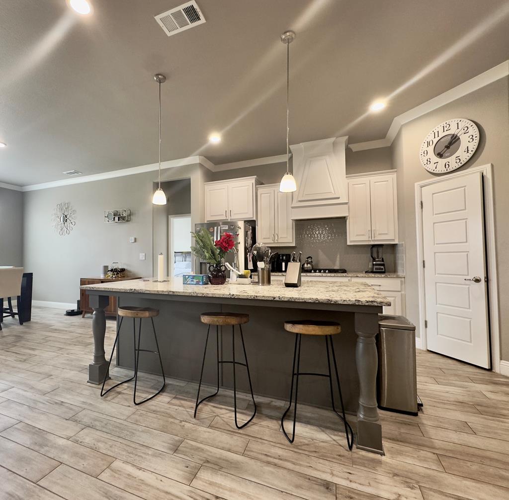1815 Daybreak Way, Midland, Texas image 10