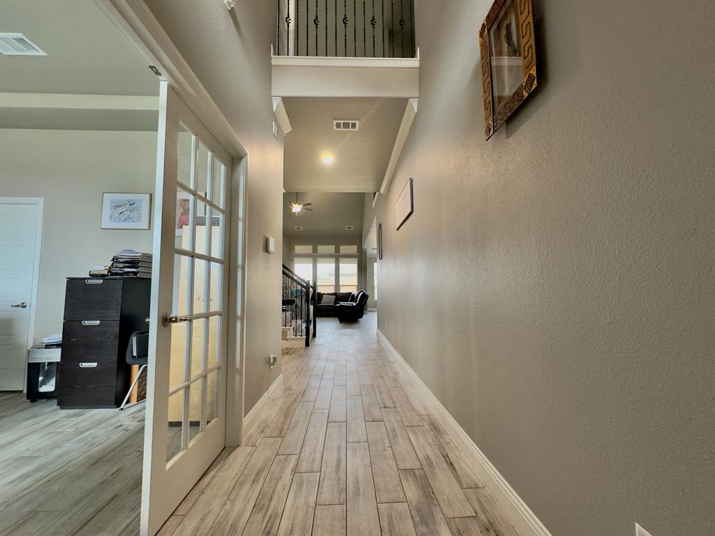 1815 Daybreak Way, Midland, Texas image 7