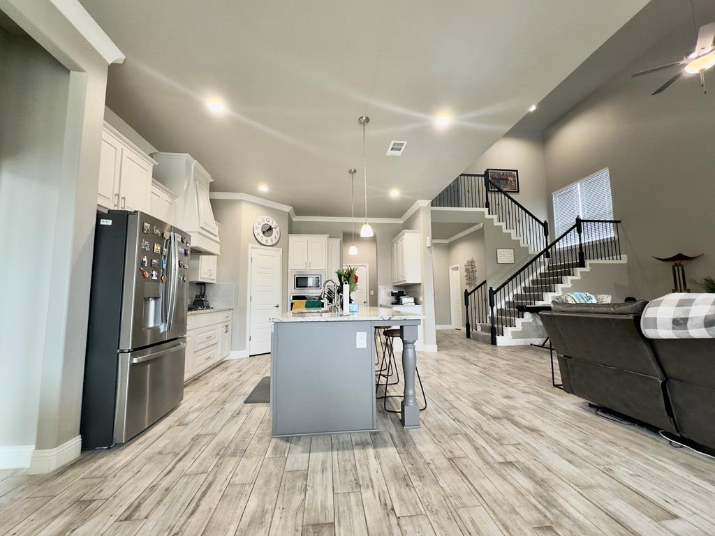 1815 Daybreak Way, Midland, Texas image 14