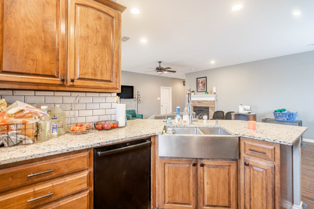 3505 Coquina Lane, Midland, Texas image 8