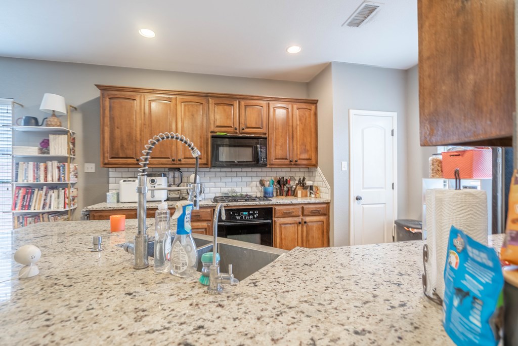 3505 Coquina Lane, Midland, Texas image 10