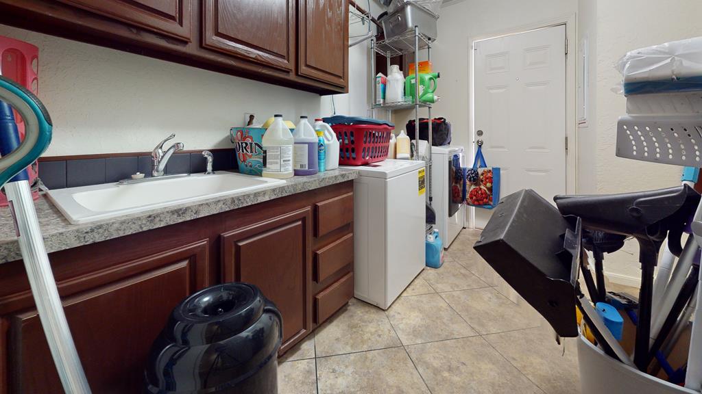 605 W 8th Ave, Rankin, Texas image 32