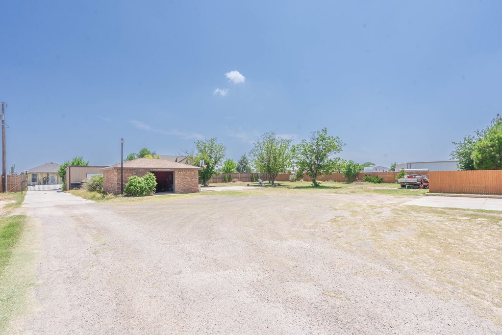 2609 W County Rd 130, Midland, Texas image 41