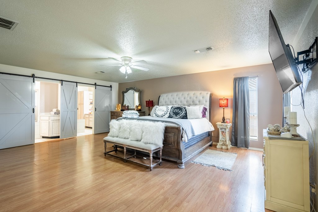 2609 W County Rd 130, Midland, Texas image 20