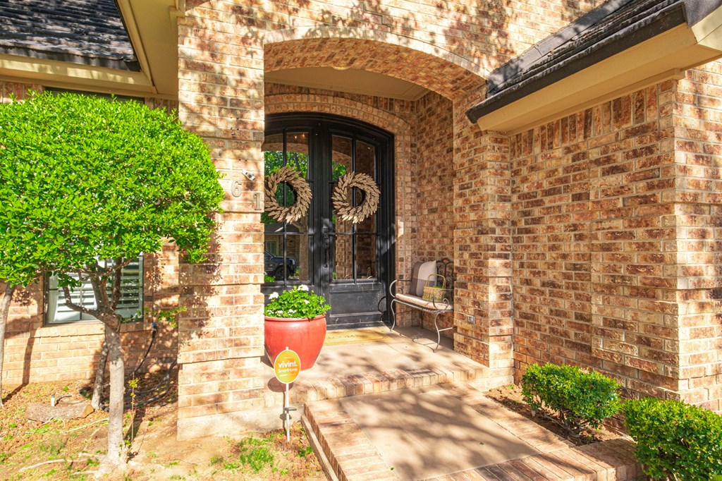4461 Hackberry Court, Midland, Texas image 2