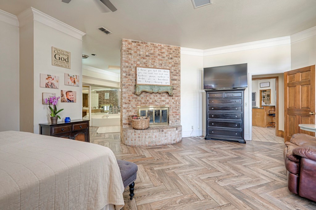 4461 Hackberry Court, Midland, Texas image 49