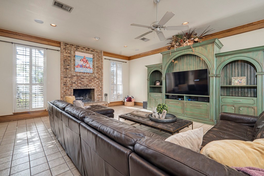 4461 Hackberry Court, Midland, Texas image 10