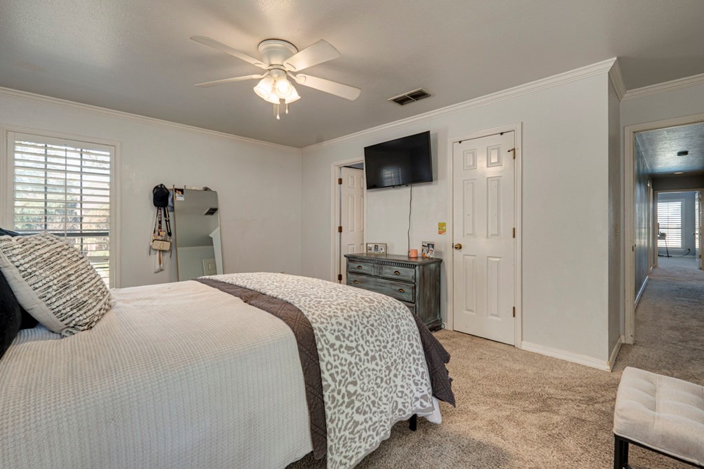 4461 Hackberry Court, Midland, Texas image 31