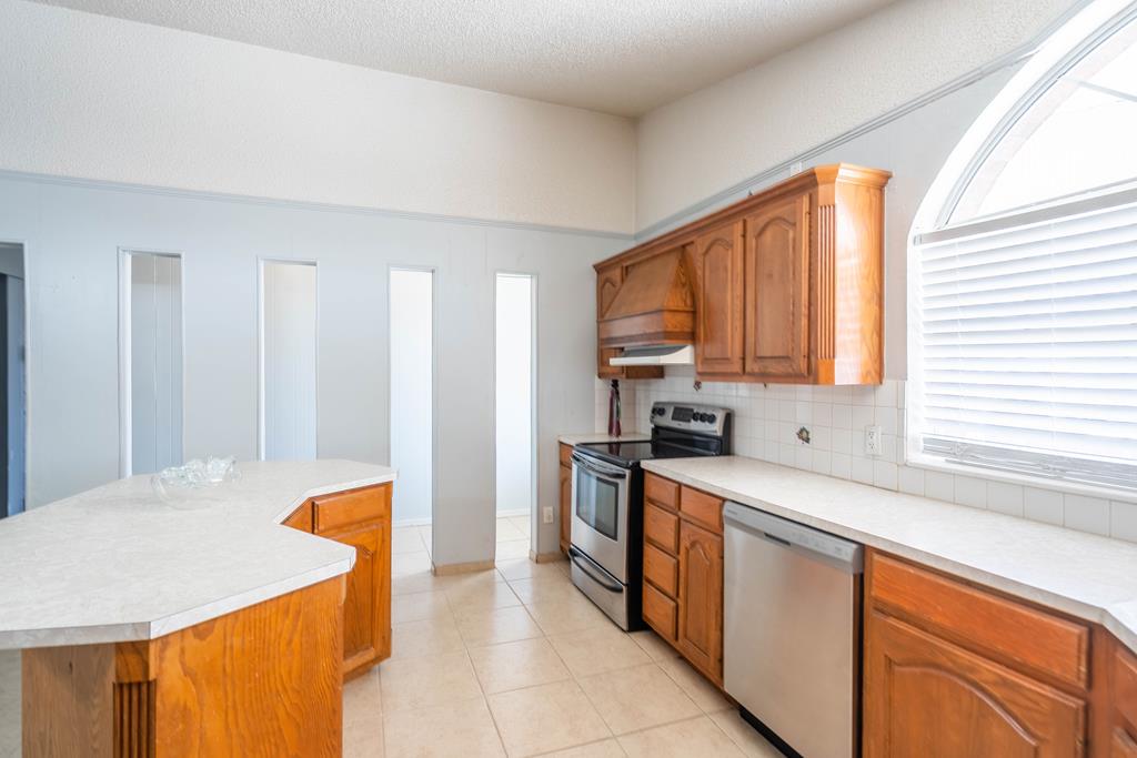 5808 W Morris St, Odessa, Texas image 7