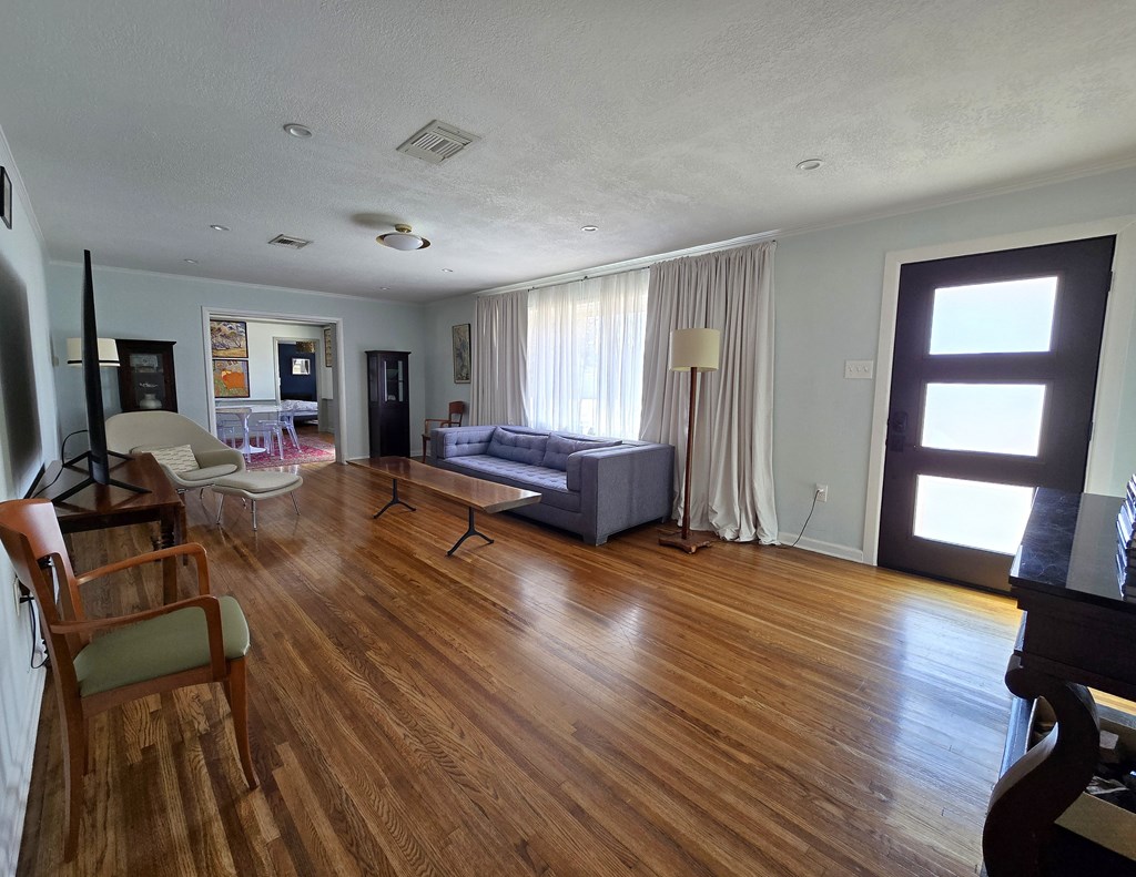 1200 W Cuthbert Ave, Midland, Texas image 3