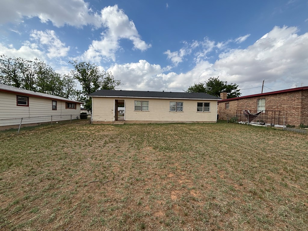 408 33rd St, Snyder, Texas image 15
