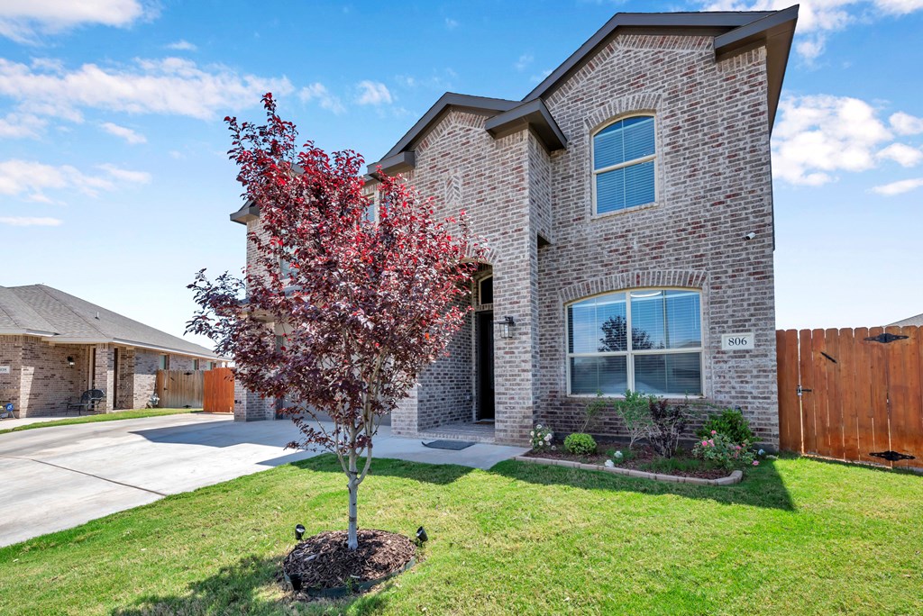 806 Revere Place, Midland, Texas image 3