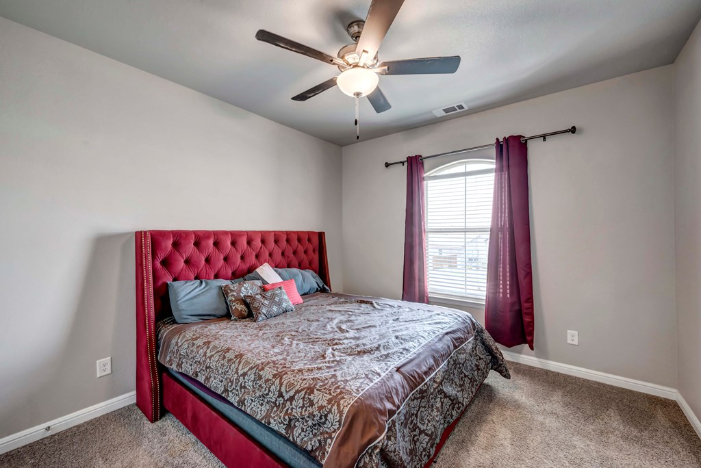 806 Revere Place, Midland, Texas image 28