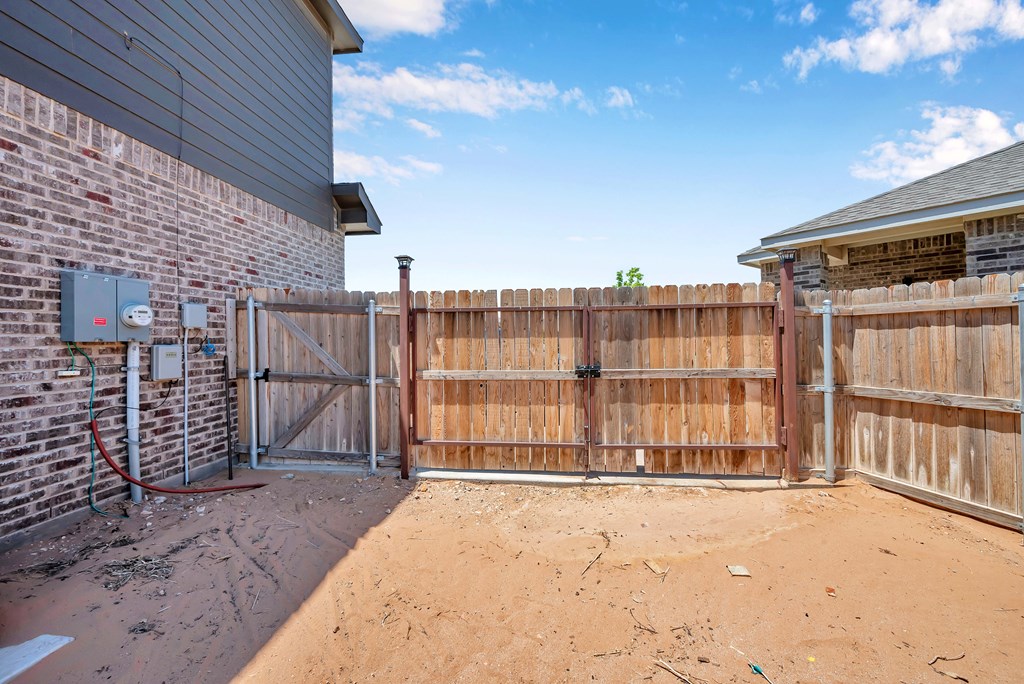 806 Revere Place, Midland, Texas image 38