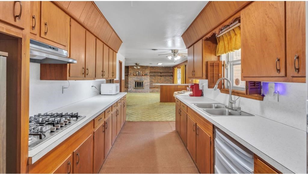 6910 S Service Rd, Big Spring, Texas image 7