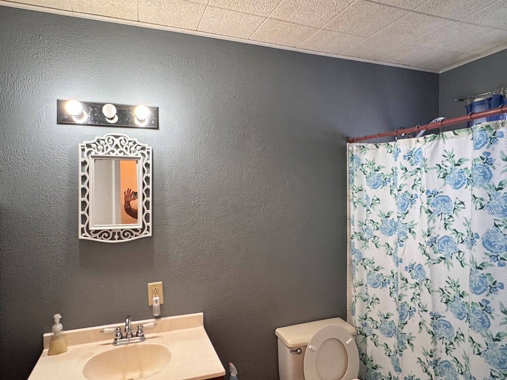 404 N Gillis St, Fort Stockton, Texas image 13