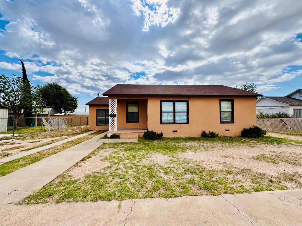 404 N Gillis St, Fort Stockton, Texas image 18