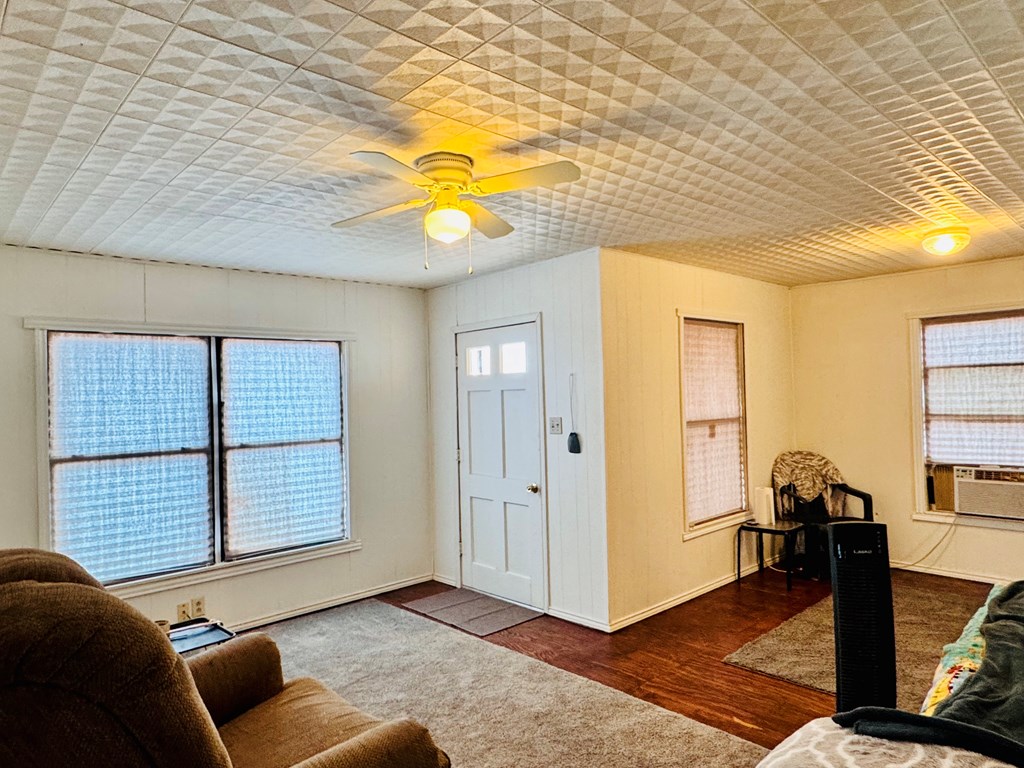 404 N Gillis St, Fort Stockton, Texas image 17