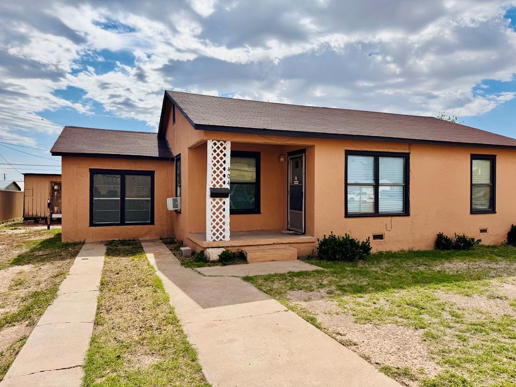 404 N Gillis St, Fort Stockton, Texas image 1