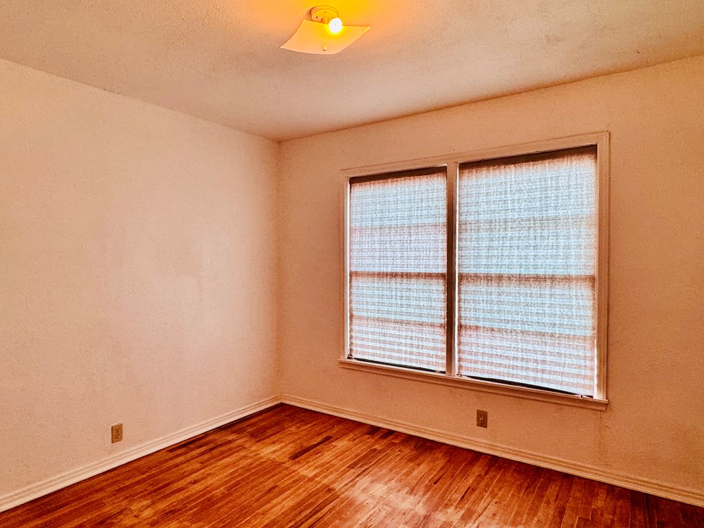 404 N Gillis St, Fort Stockton, Texas image 11